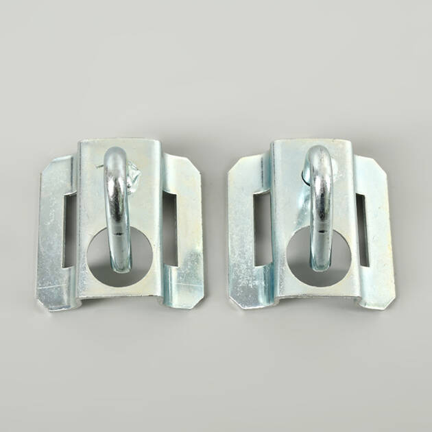 Circumferential hook